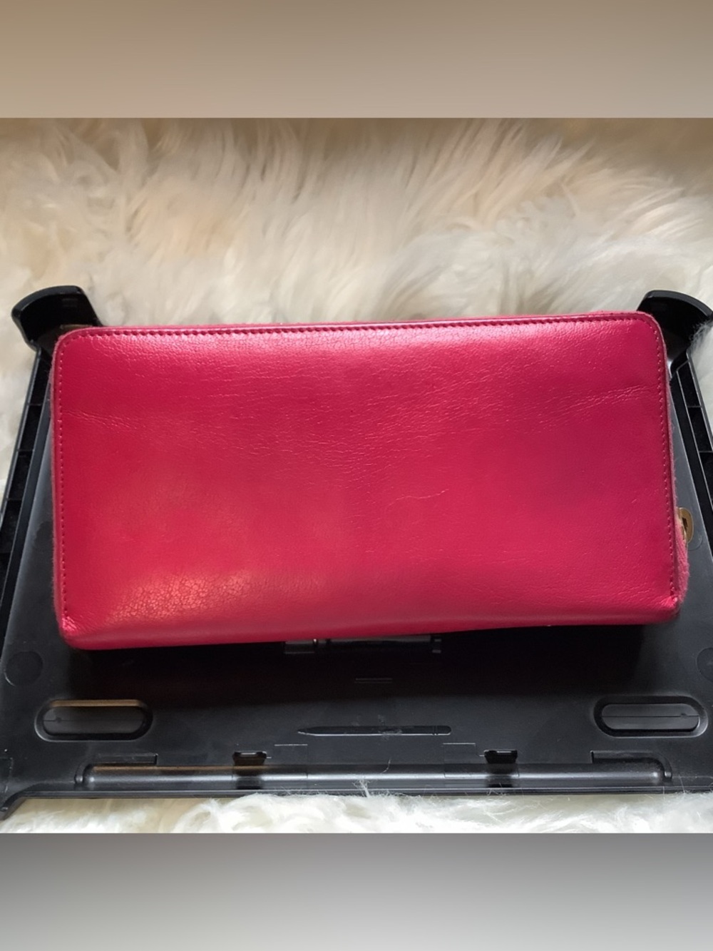 Saint Laurent Hot Pink Leather Zip Wallet with Embossed YSL - Picture 2 of 11